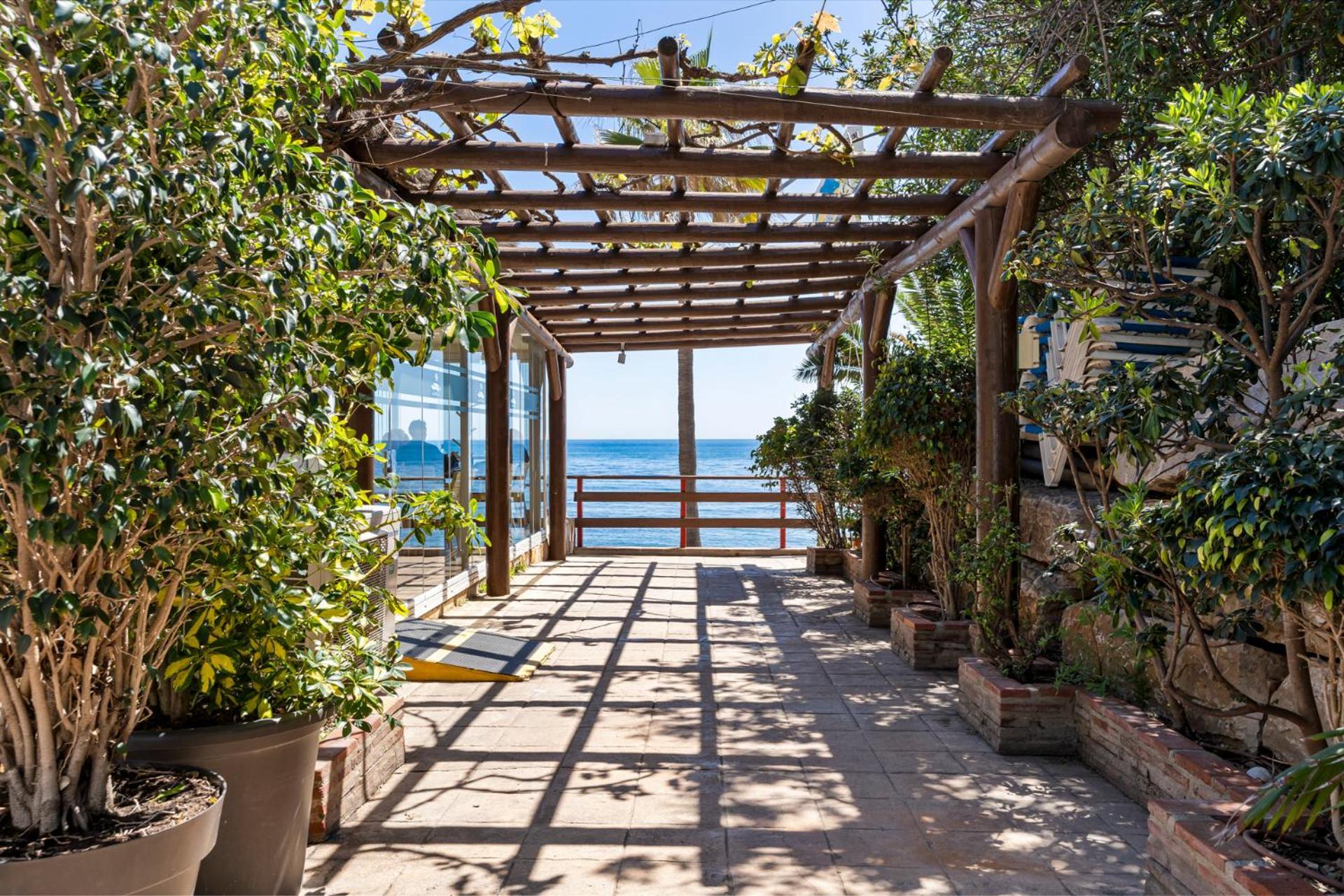 Beachfront Calahonda Apartment By Costarentals - Ref 89 Sitio de Calahonda Exteriér fotografie